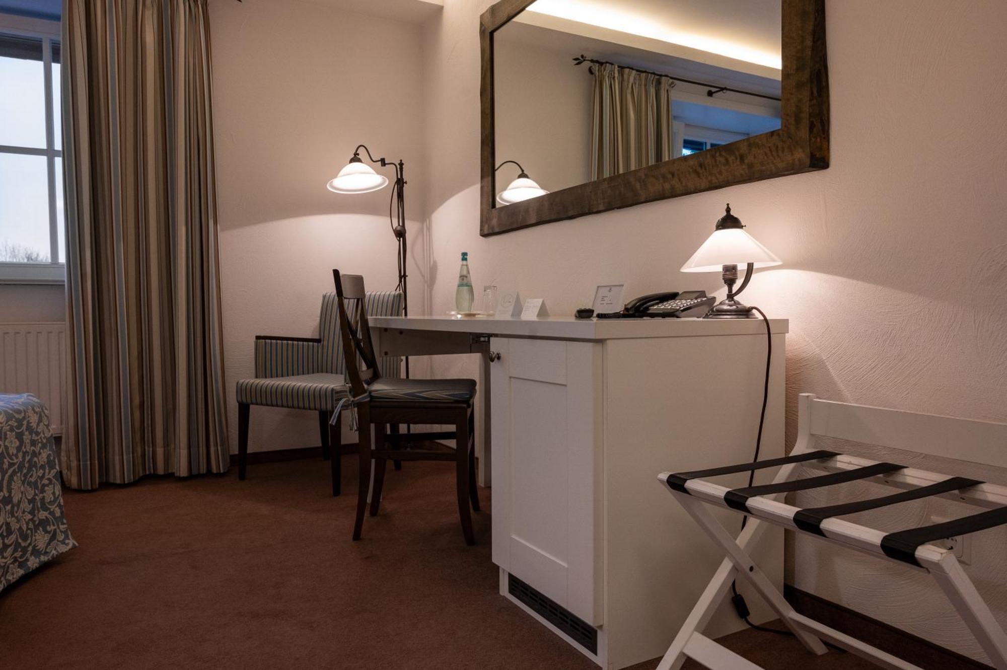 Landhotel Jann Hinsch Hof Winsen Dış mekan fotoğraf